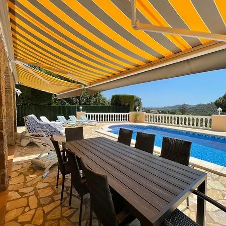 Villa Reina By Costabravaway Calonge (Catalonia)